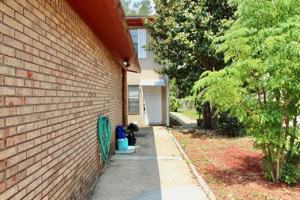 featured image of 41 12th St #1
