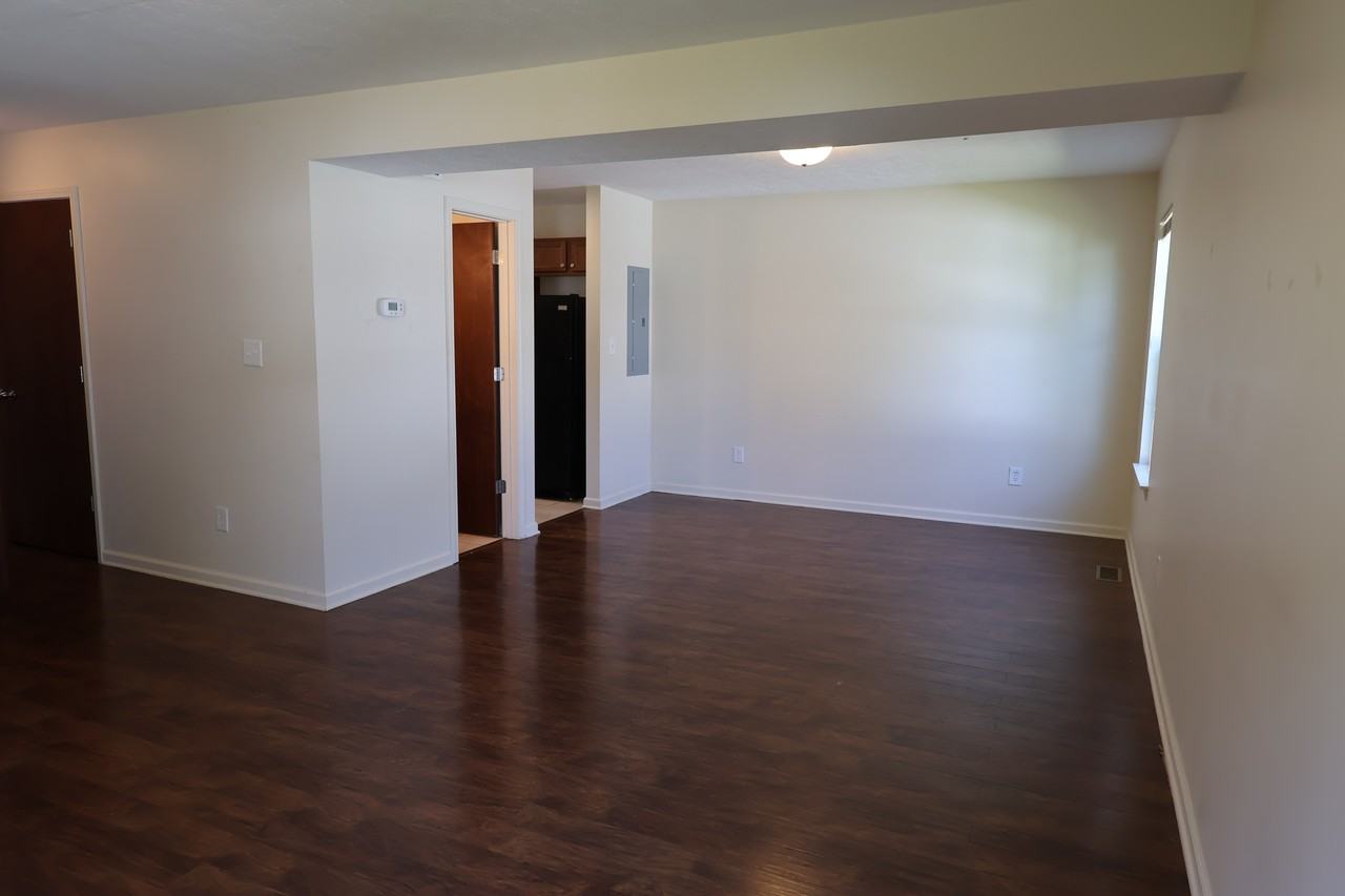 1427 Sycamore St #1 - Photo 6 of 50