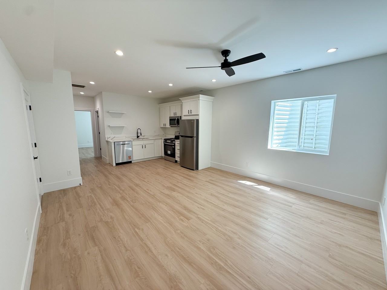 1448 Lexington Ave #B