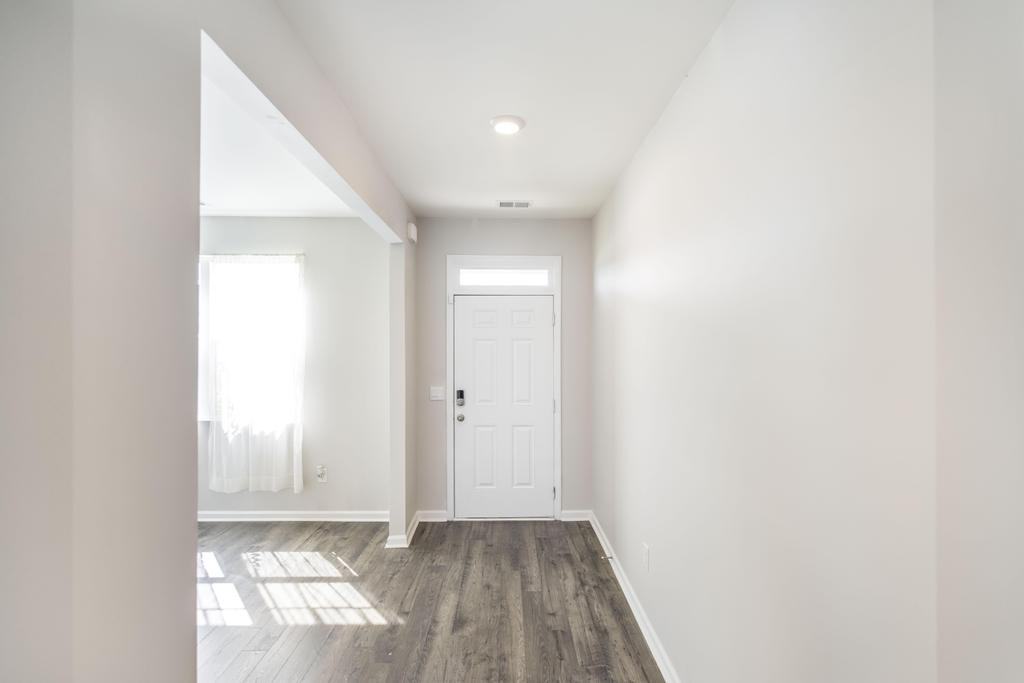200 Harrow Dr #1 - Photo 5 of 40
