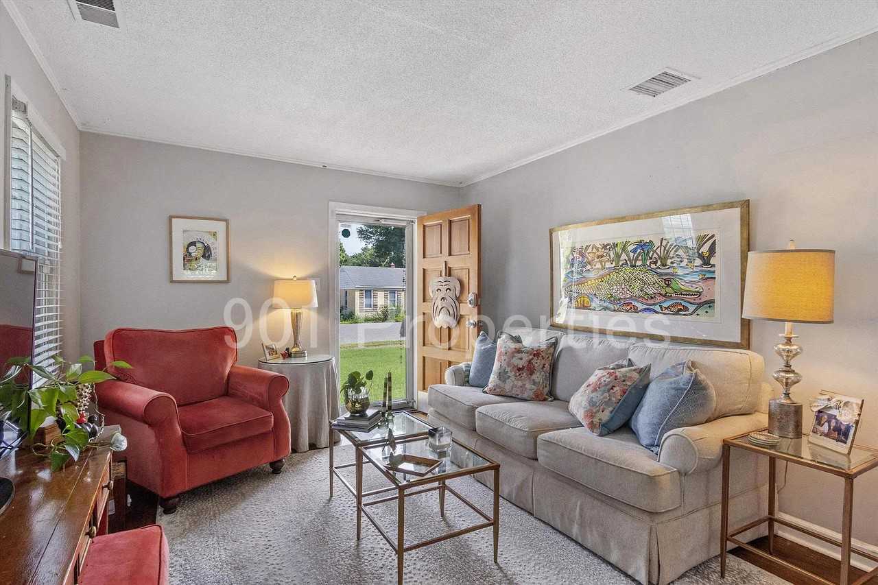 499 Lytle St #1 - Photo 6 of 21