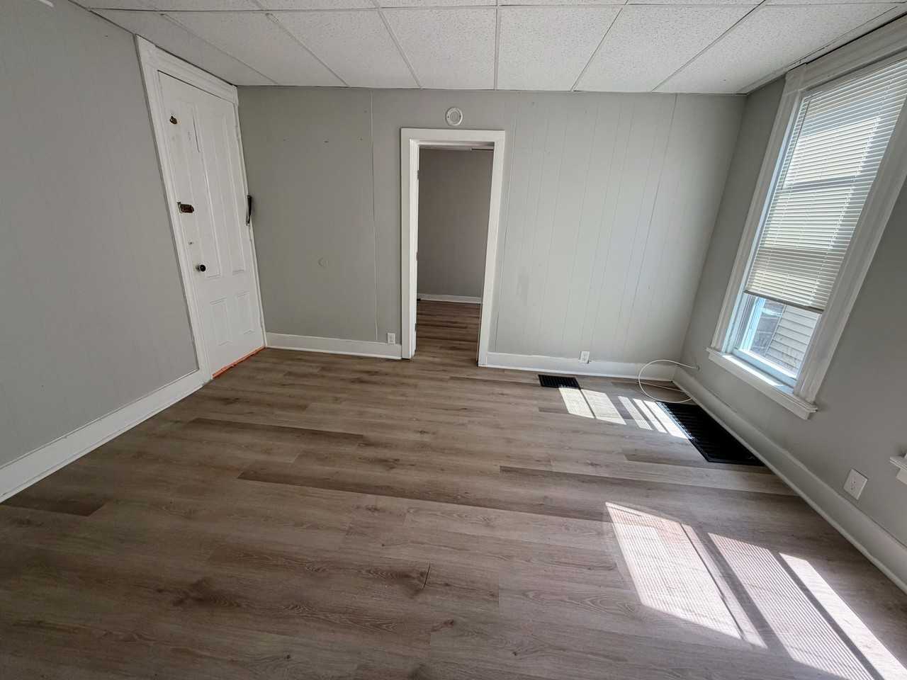 7 Edmonds St Rear #9REAR - Photo 2 of 6