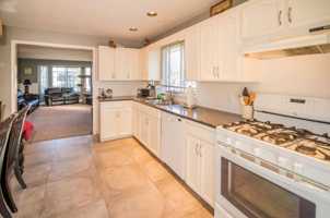 featured image of 60A Ave & 190 St