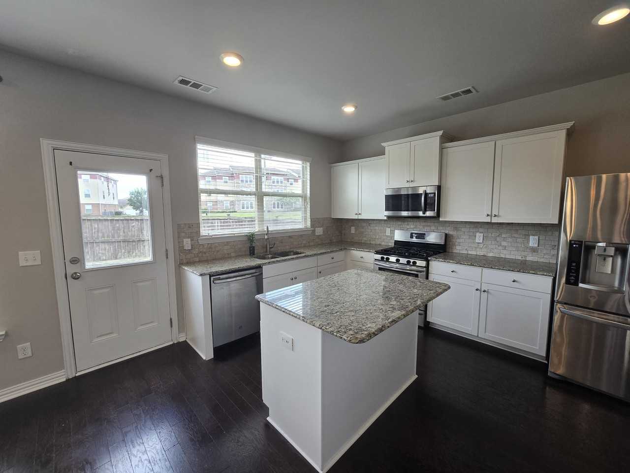 3005 Montrose Ln #1 - Photo 2 of 11