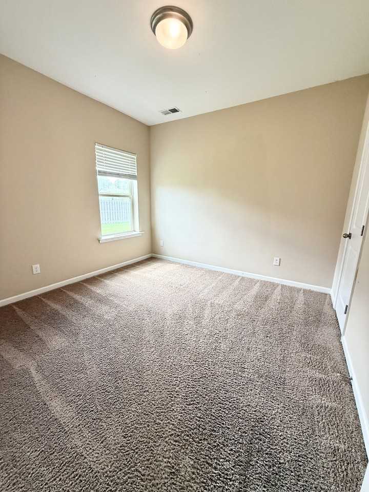 222 Skyway Dr #1 - Photo 5 of 24