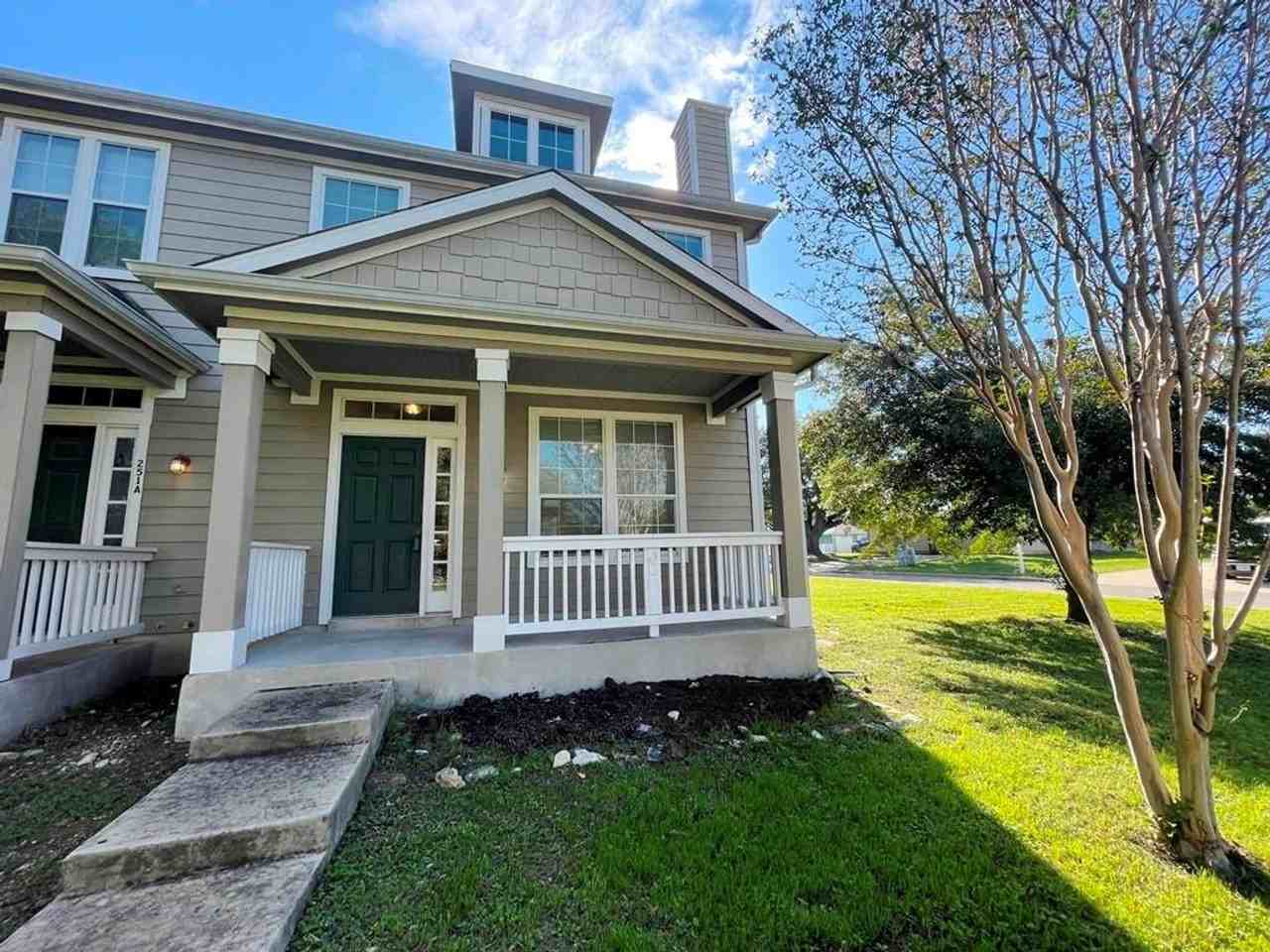 251B Utterback - Photo 2 of 30