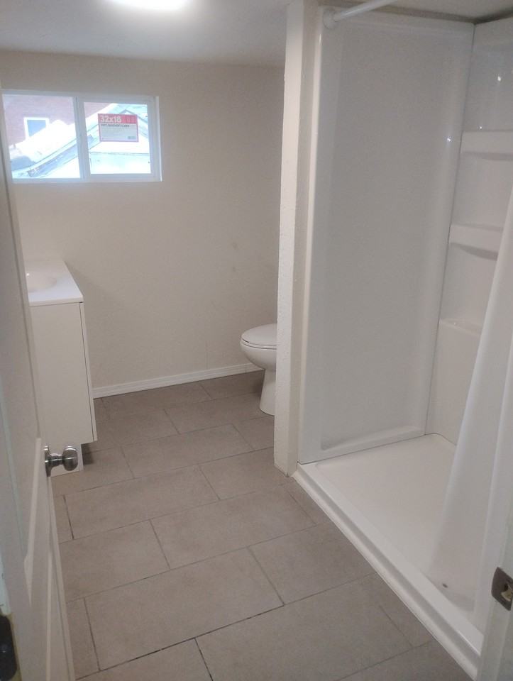 1058 Cecil Ave #1 - Photo 6 of 18