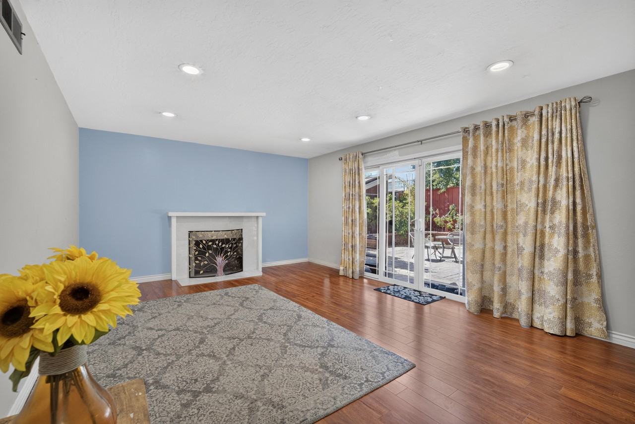 857 Heflin St #1 - Photo 3 of 10