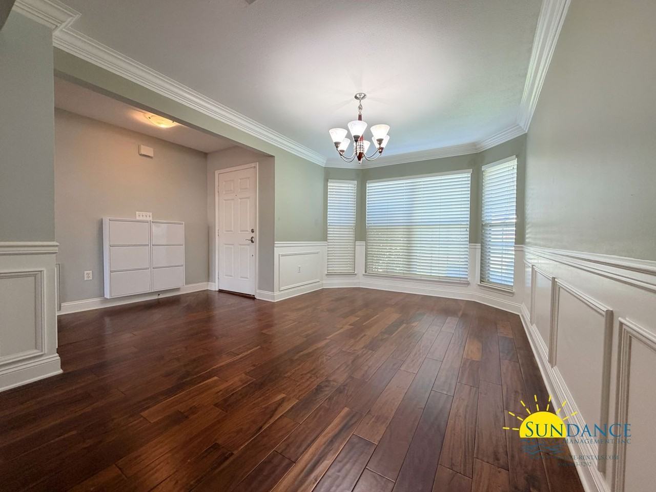 4504 Boca Dr - Photo 5 of 40