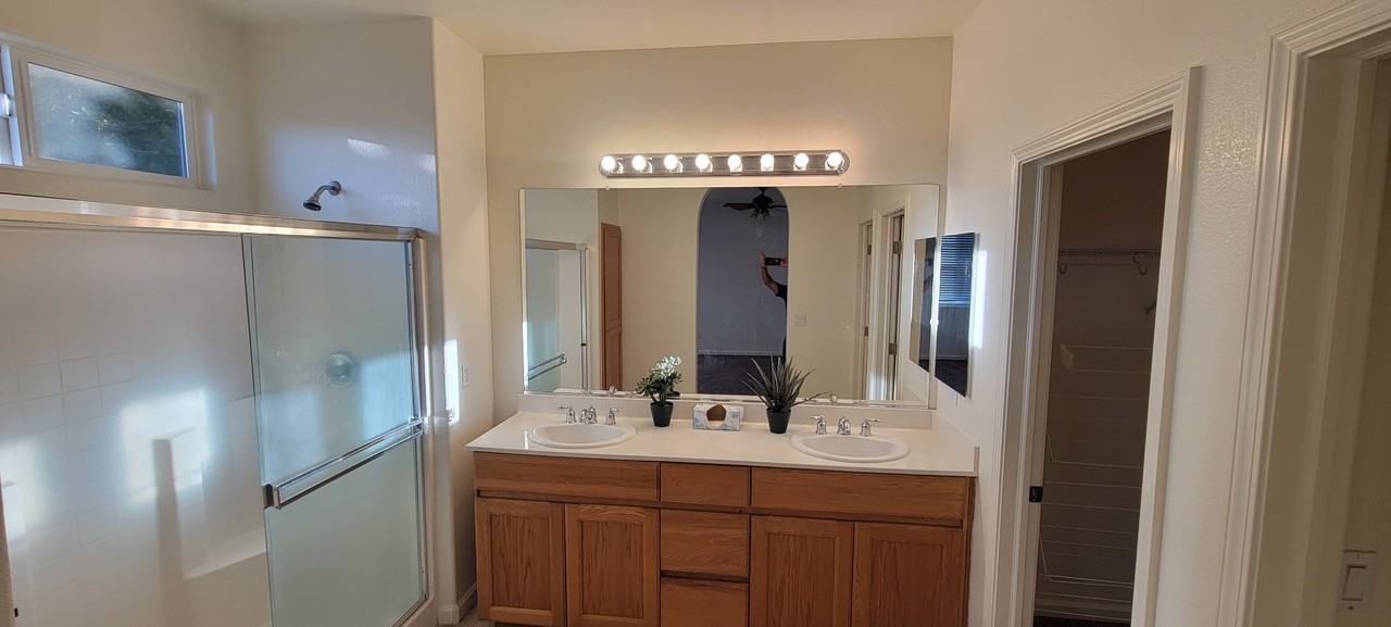 4641 Beckman Way - Photo 2 of 9