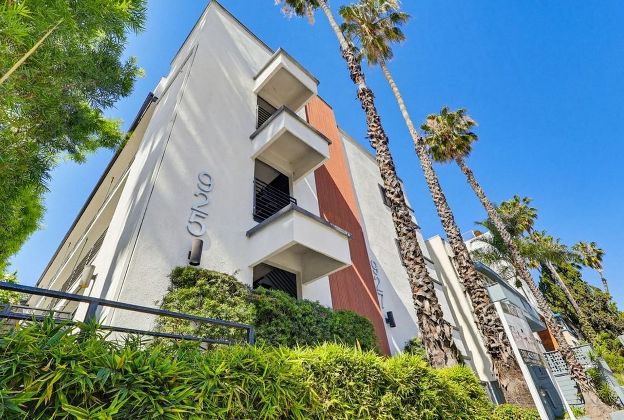 927 San Vicente Blvd - Photo 3 of 39