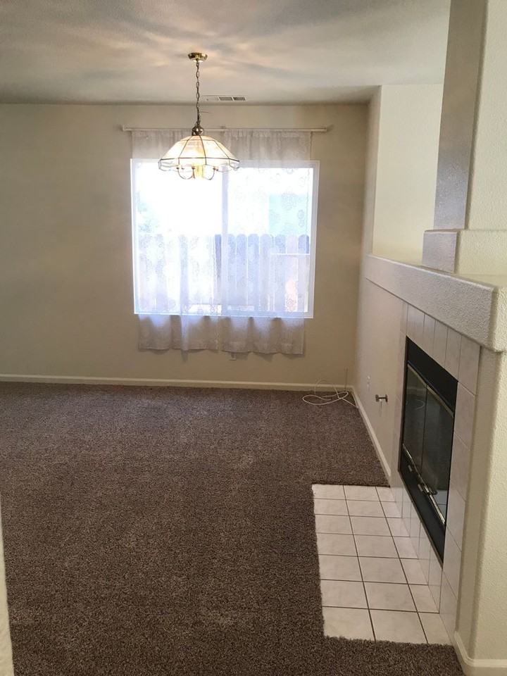 3008 Mallorca Ln - Photo 6 of 27