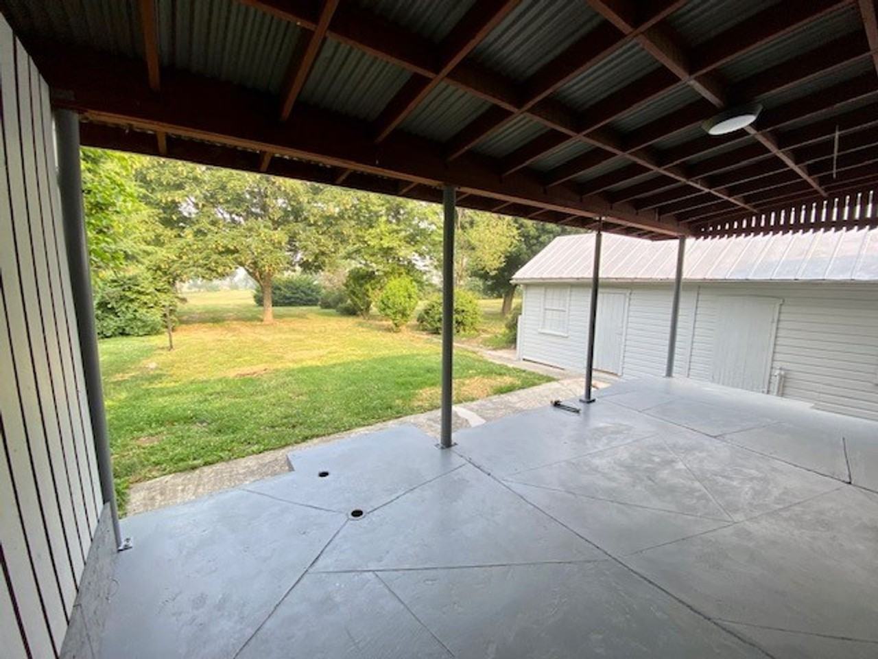 14728 Pennsylvania Ave - Photo 7 of 18