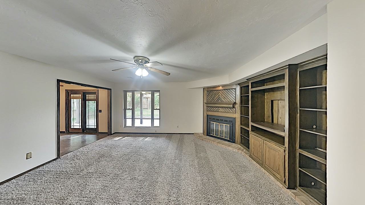 3905 Regatta Rd - Photo 5 of 18