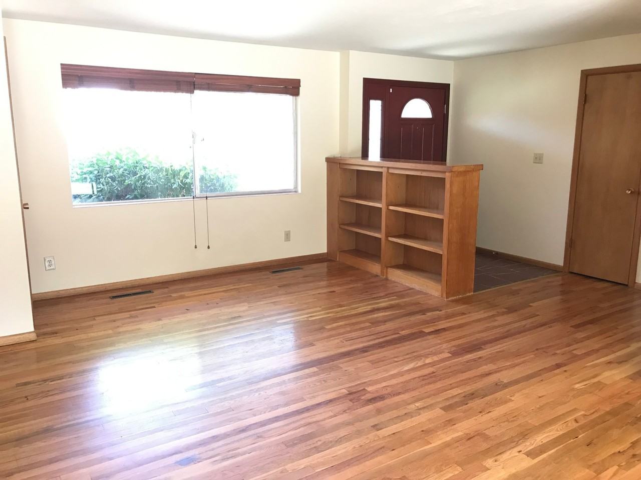 3824 W Greenbrier Dr - Photo 4 of 35