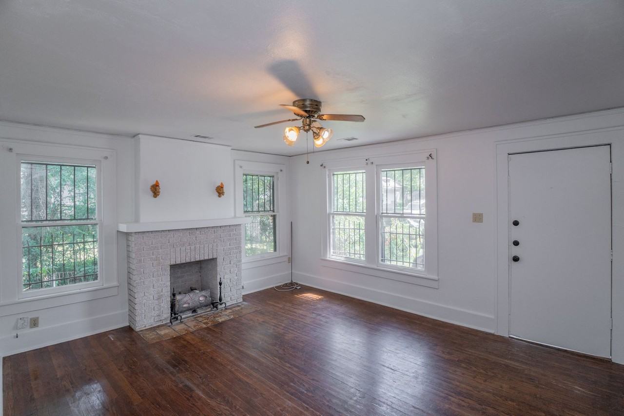 1018 Lewis St - Photo 6 of 27