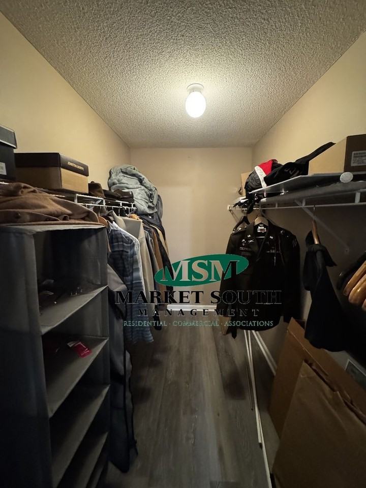 212 Sugar Mill Dr - Photo 4 of 18