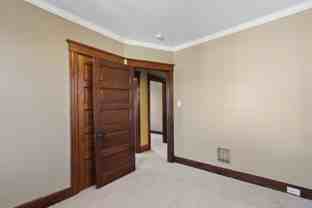 34 S Royal St - Photo 1 of 1