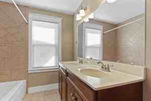 featured image of 34 S Royal St