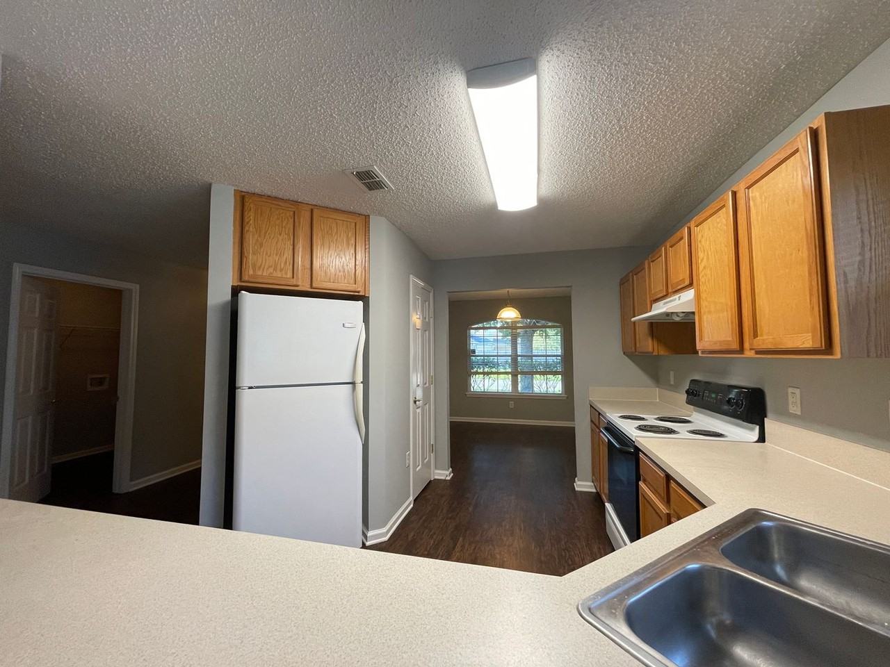 9374 Daniels Mill Dr - Photo 6 of 19