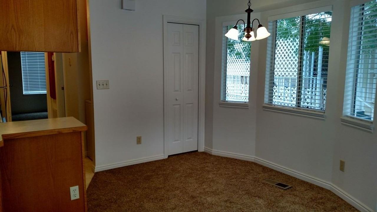 180 N 1100 E #16 - Photo 4 of 7