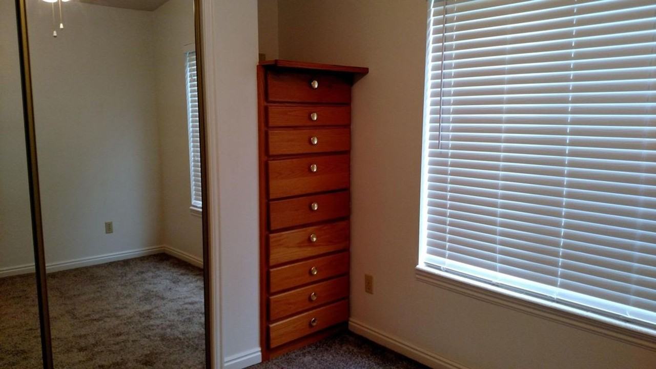 180 N 1100 E #16 - Photo 6 of 7