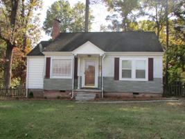 featured image of 310 E Parkwood St