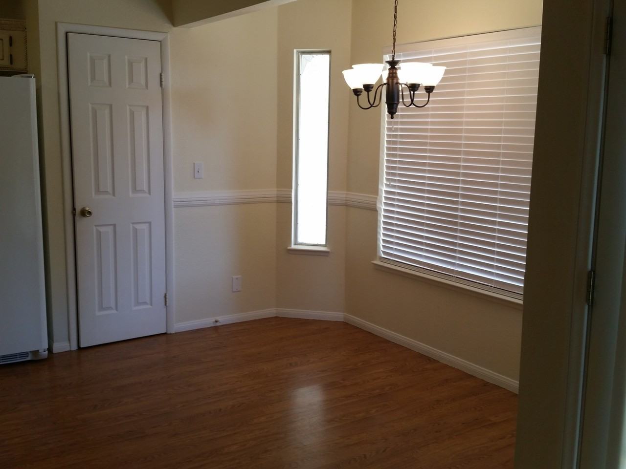 4444 Dusty Trail St - Photo 6 of 24