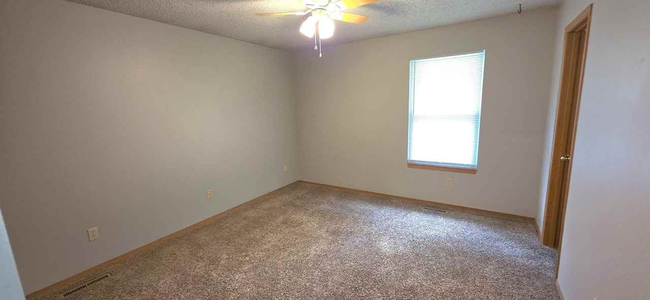 3757 W Sylvania St - Photo 2 of 10