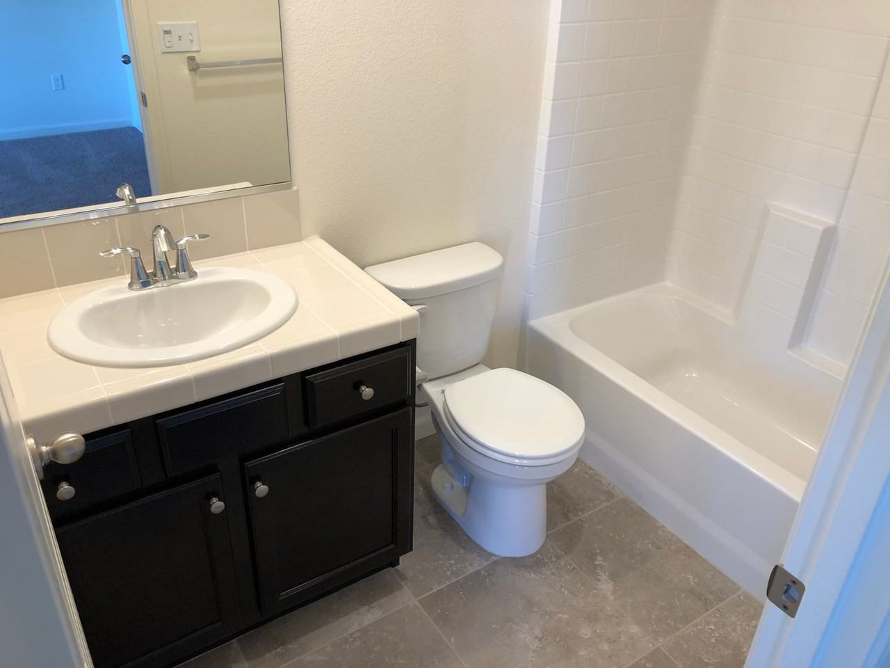 166 Barker Ln - Photo 6 of 20