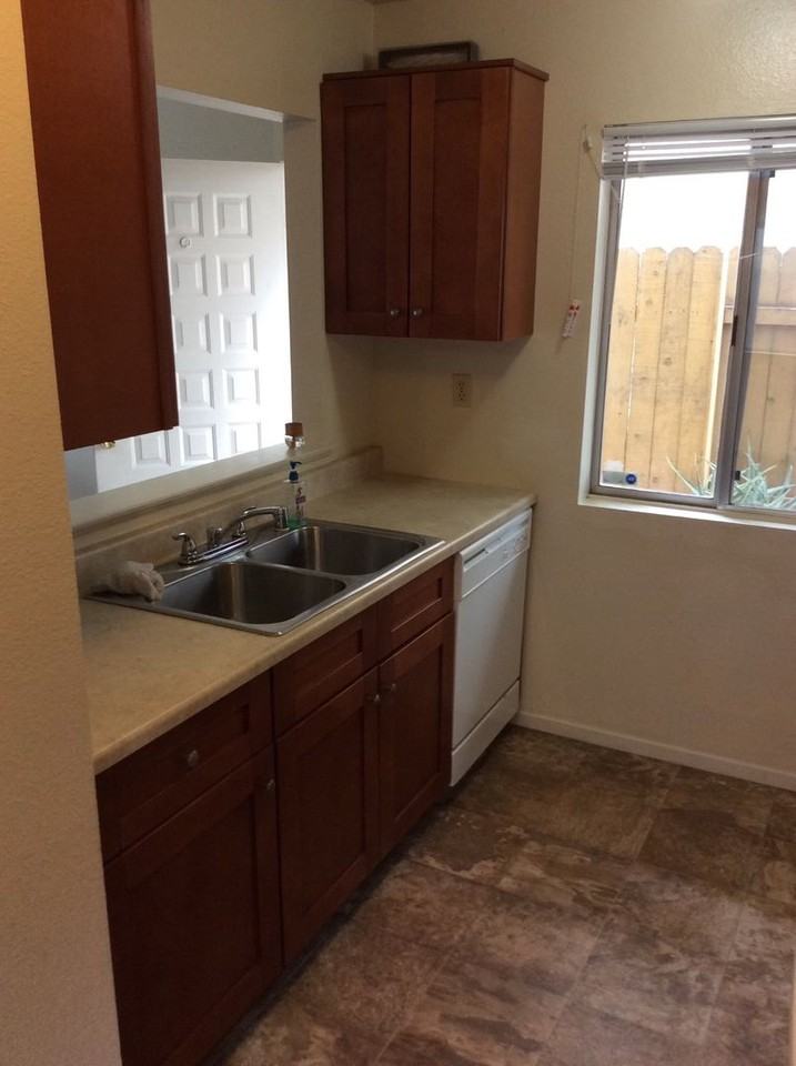 13677 Caspian Way - Photo 4 of 20
