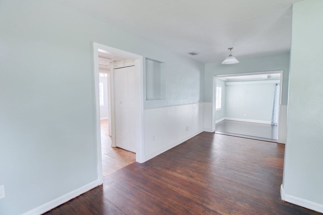 3320 Lila Dr - Photo 6 of 11