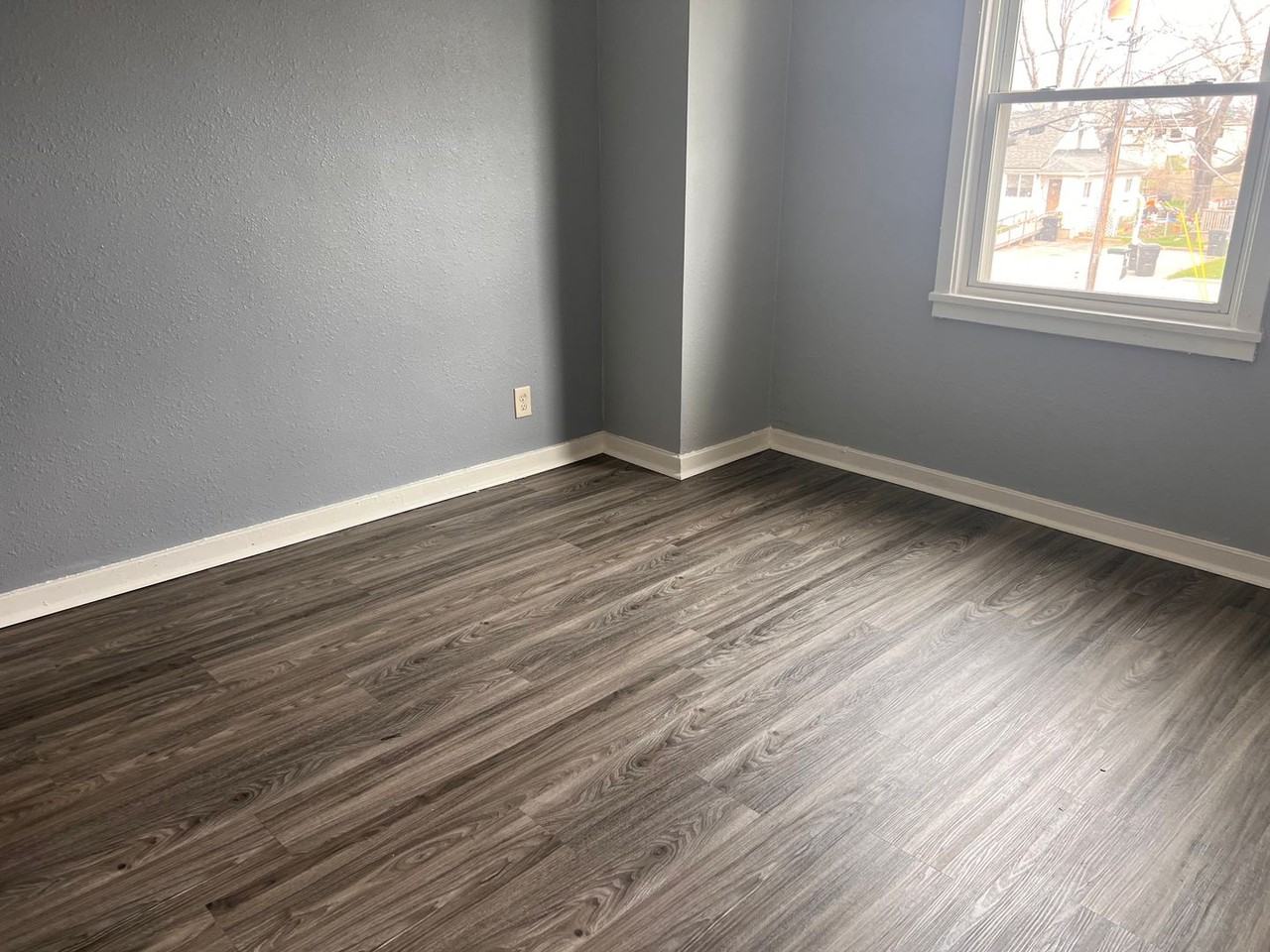 Six Unit Multi Family Townhomes - Photo 4 of 14