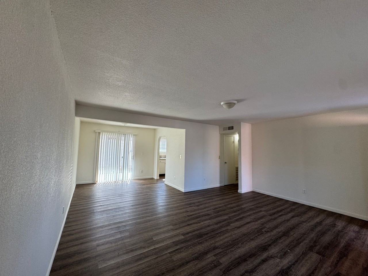 4853 E University Ave #101 - Photo 3 of 21