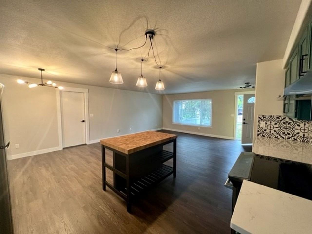 131 75th St Sw - Photo 6 of 13