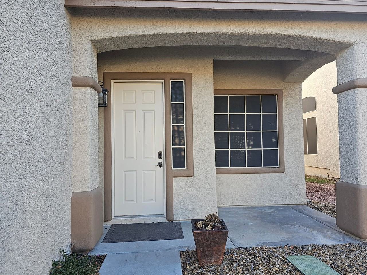 3520 Mountain Park St - Photo 2 of 30