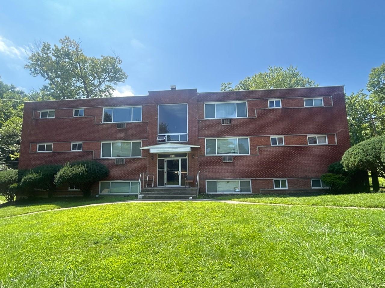 Northbend Apartments - Photo 7 of 13