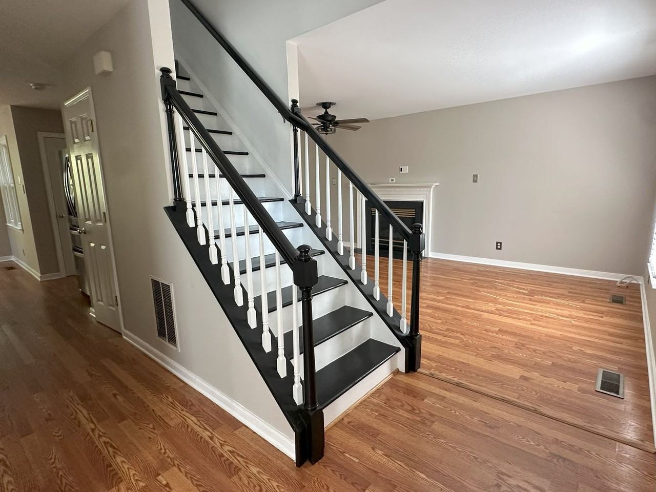 7906 Belmont Stakes Dr - Photo 6 of 13