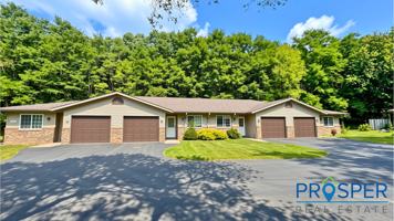 featured image of 2415 Ridgeview Dr