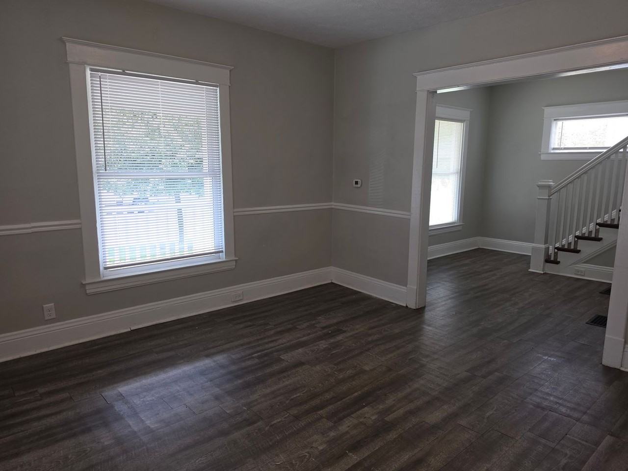 905 E Washington St - Photo 6 of 32