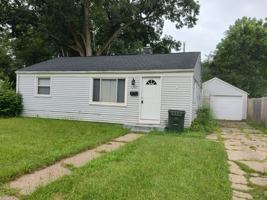featured image of 1326 Eastbrook Dr