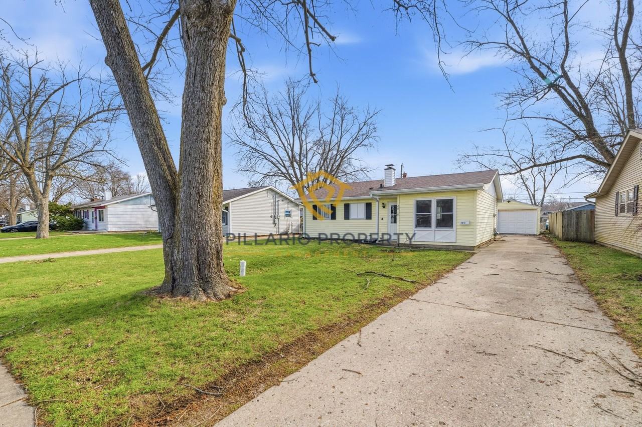 2818 Apache Dr - Photo 2 of 20