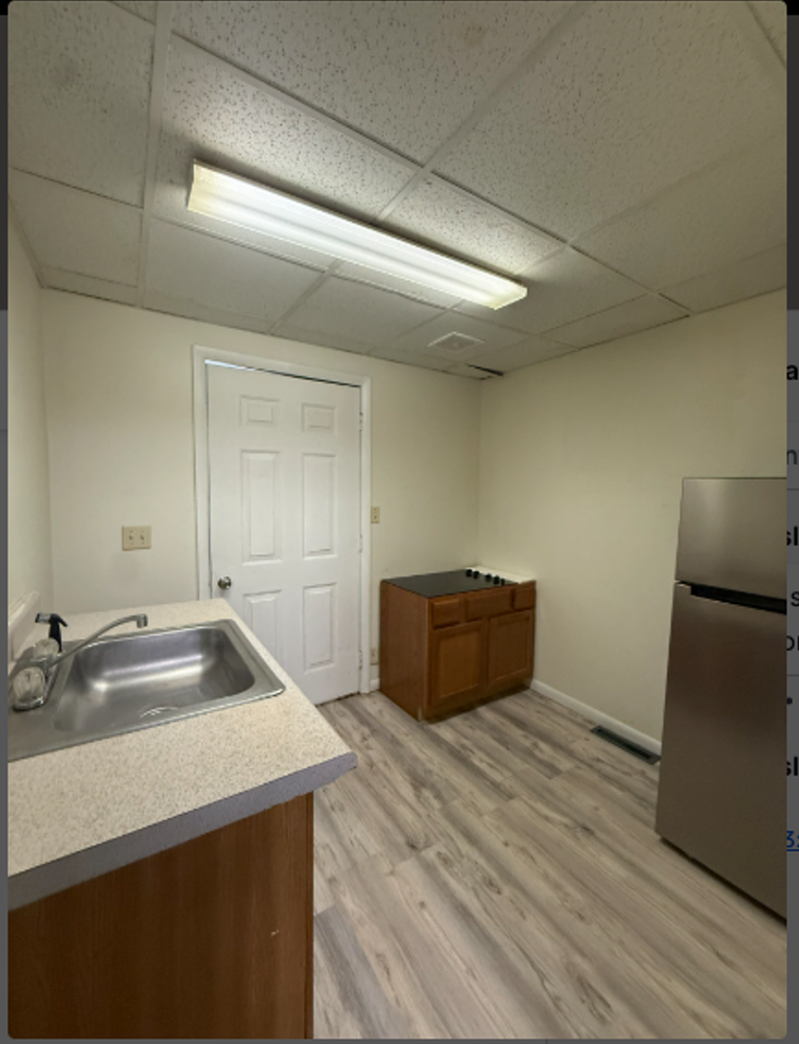446 McKean Ave - Photo 4 of 18