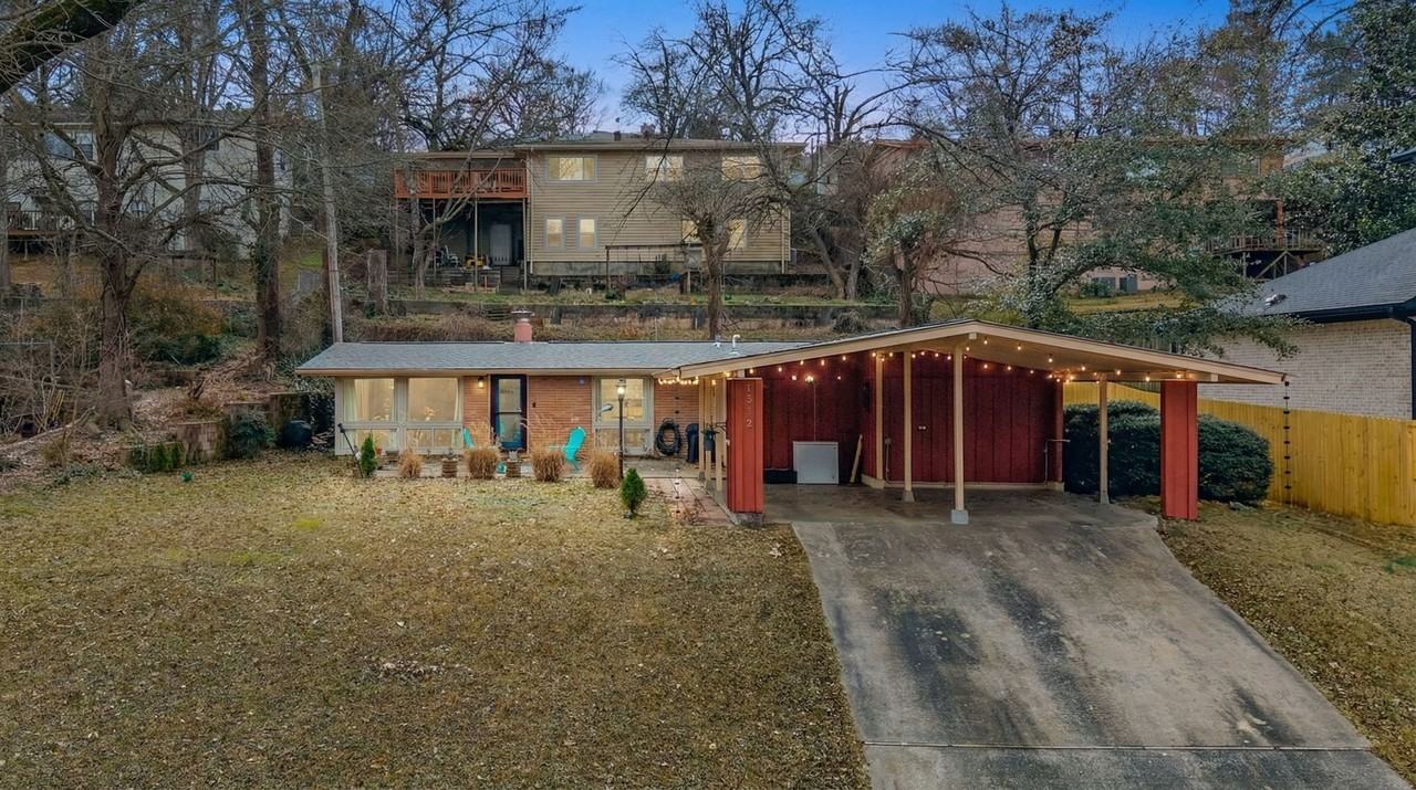 1512 Waterside Dr - Photo 3 of 50