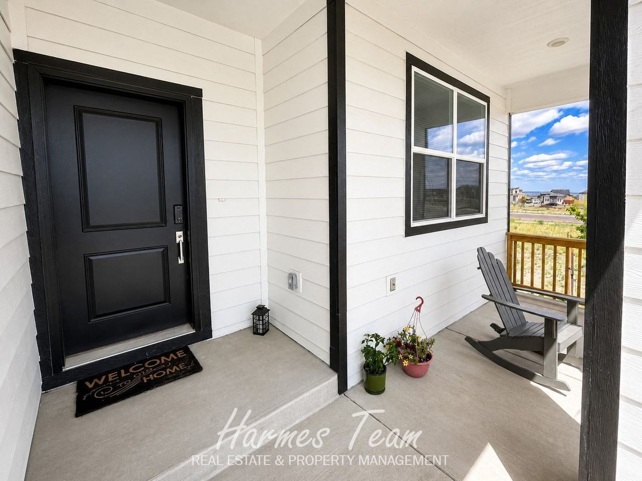 11017 Coastal Hills Ln - Photo 3 of 38