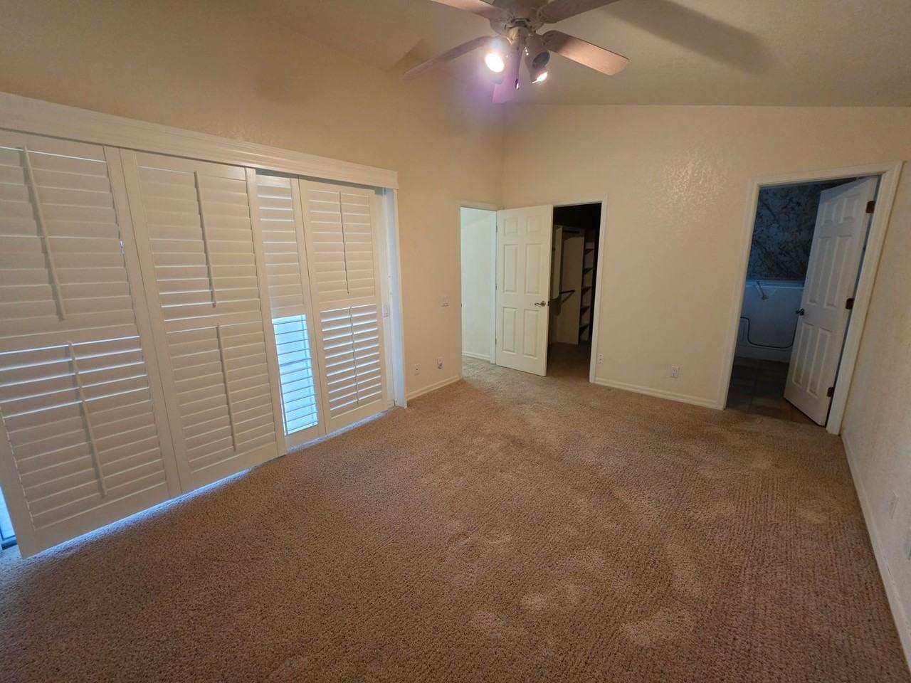 3949 King Rd - Photo 6 of 14