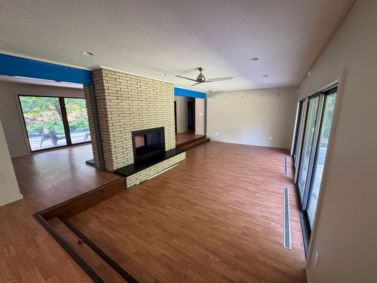 2015 S Point Rd - Photo 5 of 15