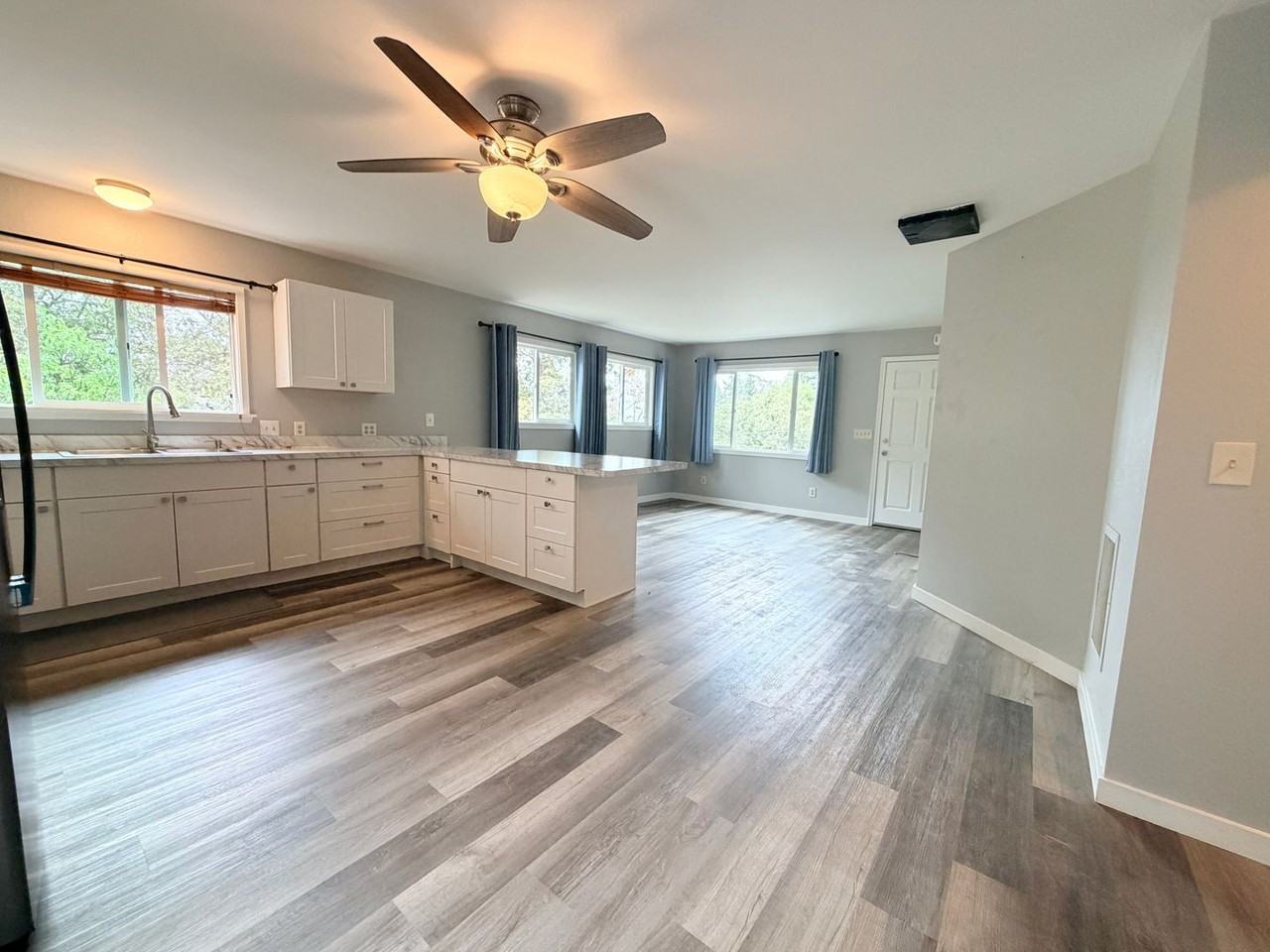 8378 Vila Road Ext - Photo 5 of 24