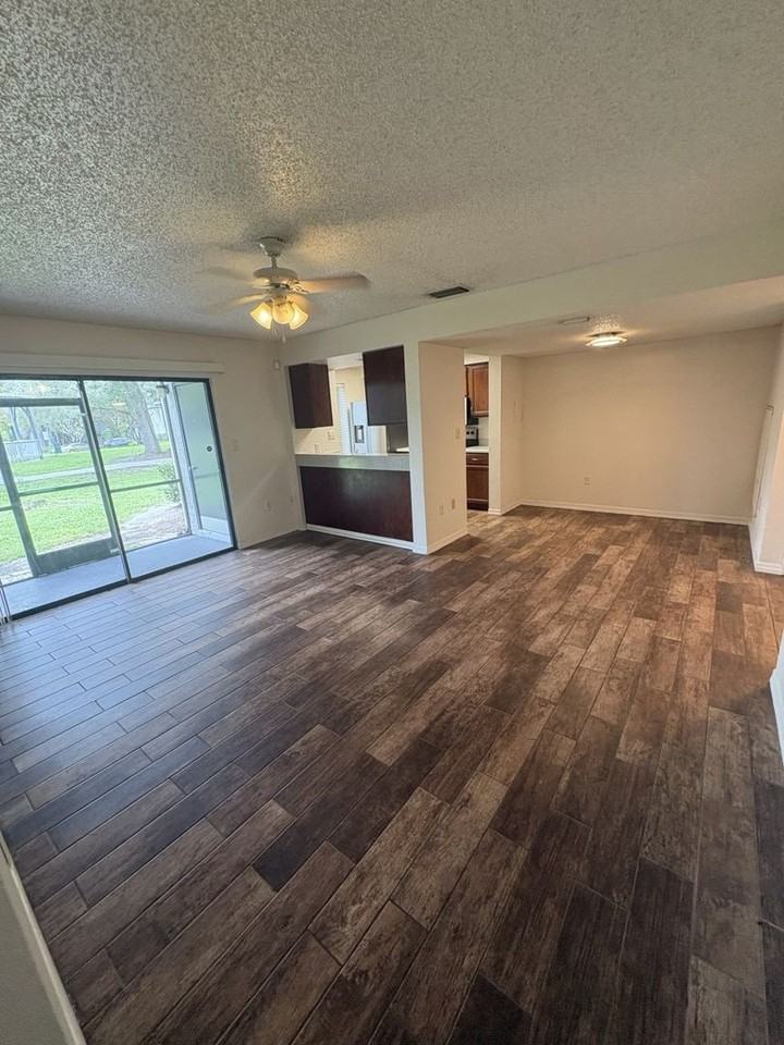 184 Riverbend Dr #101 - Photo 2 of 11