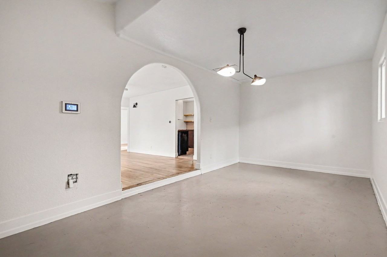 1310 Alton St - Photo 7 of 22